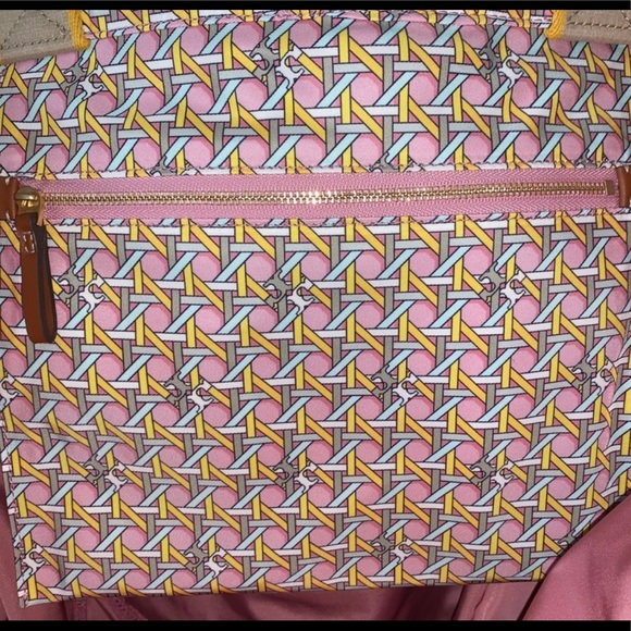 Tory Burch Large Reversible Tote Bag - Picture 8 of 12